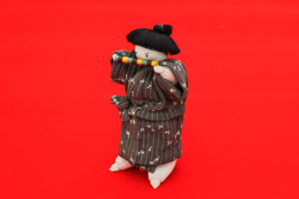 ちりめん細工・笛吹き童子