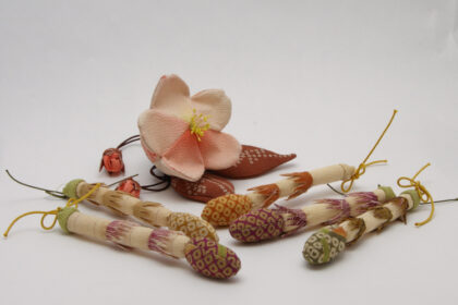 ちりめん細工・つくし袋と桜袋