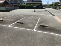 【車止めもありますよ】